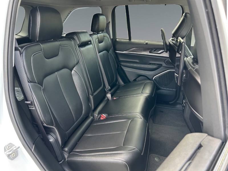 2023 Jeep Grand Cherokee 4xe 4x4 | Hybrid, Leather, Pano Roof, DVD