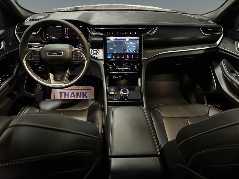 2024 Jeep Grand Cherokee L Limited 4x4