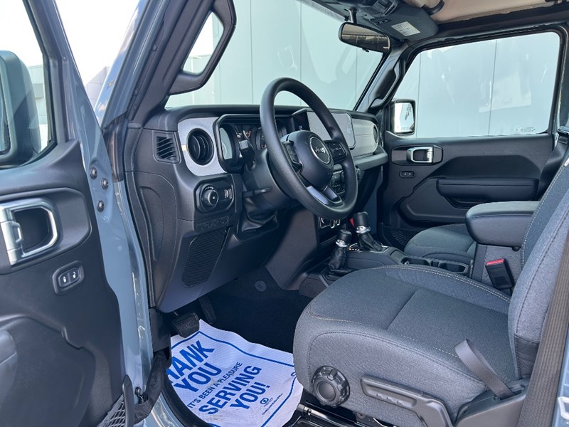 2025 Jeep Wrangler Sport 4 Door 4x4