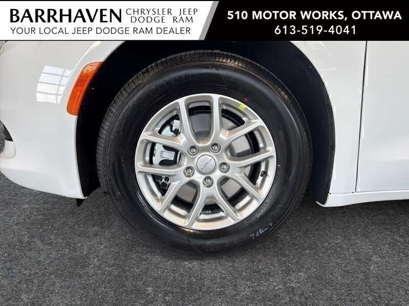 2027 Chrysler Grand Caravan SXT 2WD