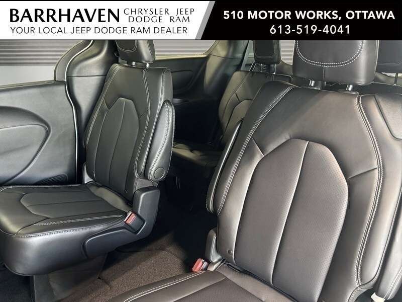 2027 Chrysler Grand Caravan SXT 2WD