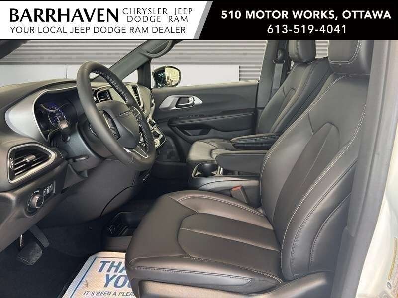 2027 Chrysler Grand Caravan SXT 2WD