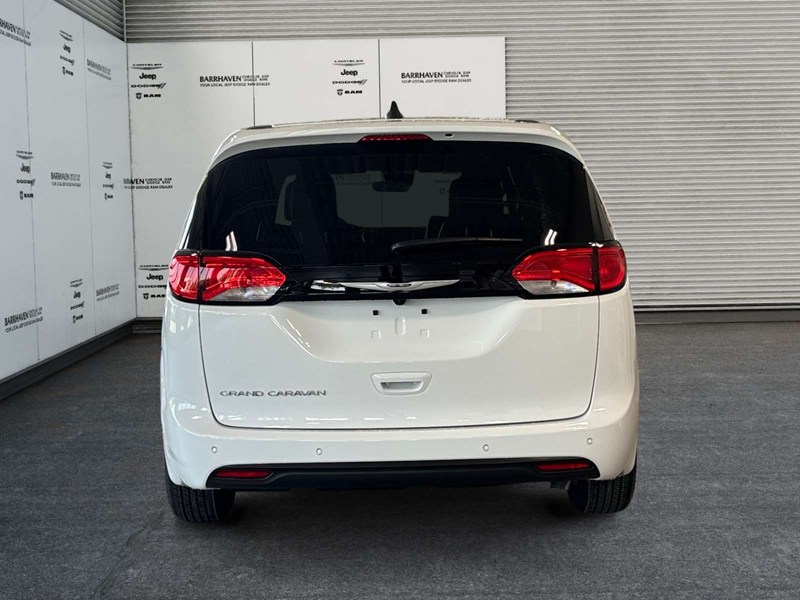 2027 Chrysler Grand Caravan SXT 2WD
