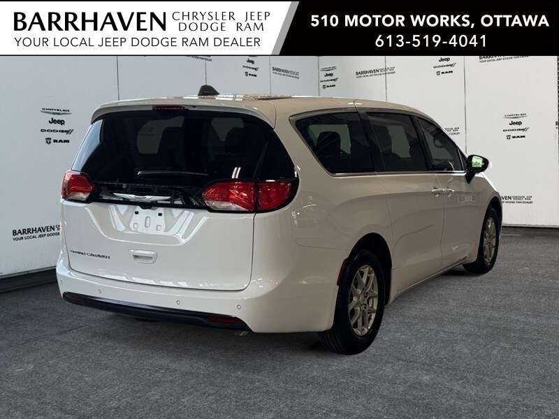 2027 Chrysler Grand Caravan SXT 2WD