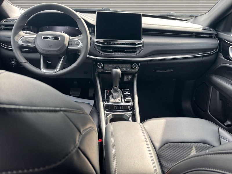 2026 Jeep Compass North 4x4