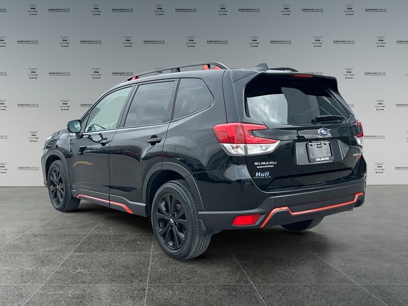 2021 Subaru Forester 2.5i Sport | Low KM's