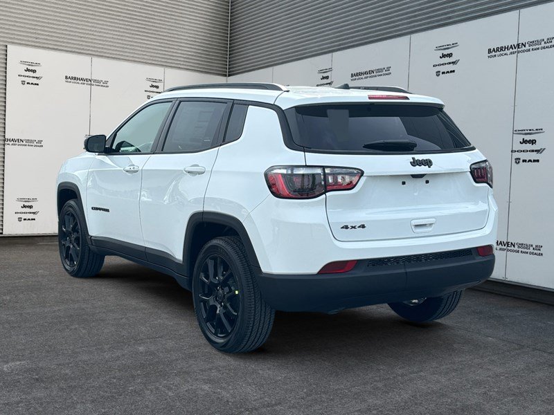 2026 Jeep Compass North 4x4