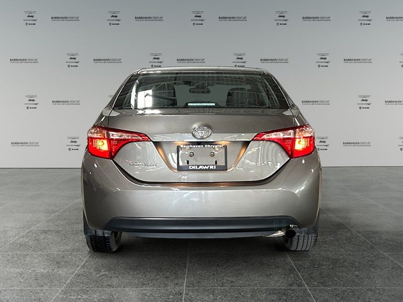 2017 Toyota Corolla LE Upgrade | Sunroof | Alloy Wheels | Ultra Low KM