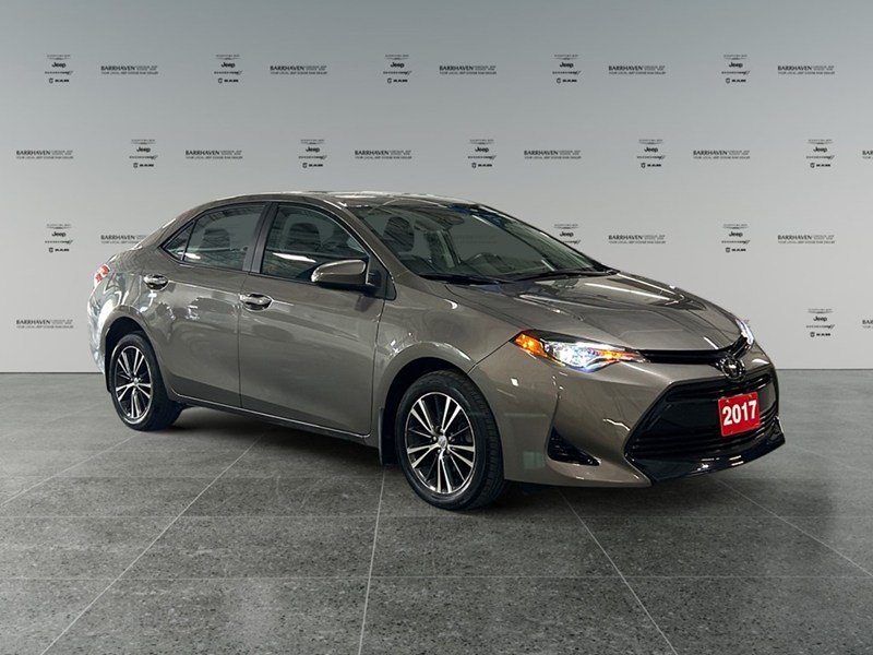 2017 Toyota Corolla LE Upgrade | Sunroof | Alloy Wheels | Ultra Low KM