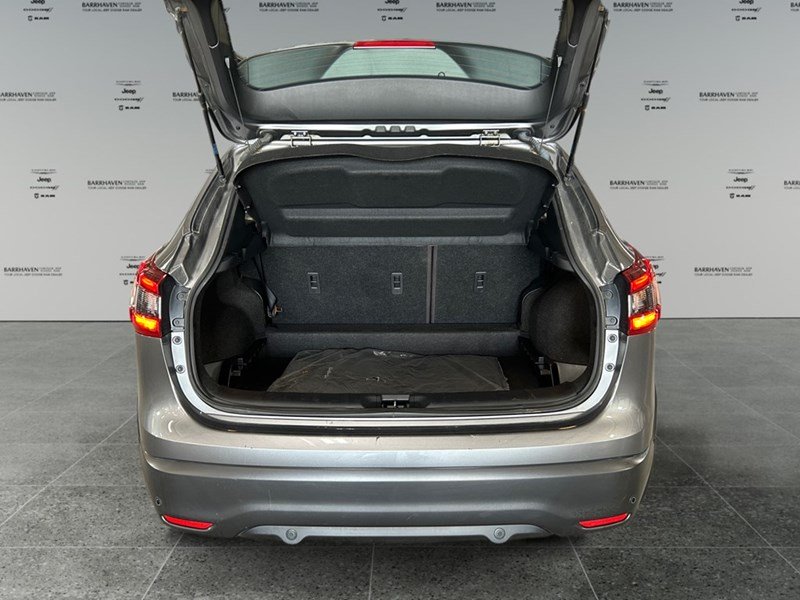 2021 Nissan Qashqai AWD S | Ultra LOW KM's
