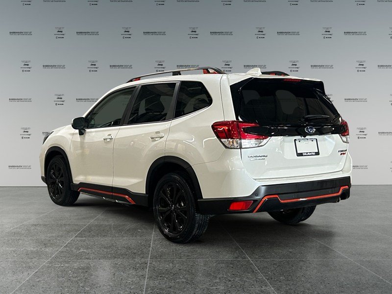 2019 Subaru Forester 2.5i Sport w/EyeSight Pkg | Low KM's