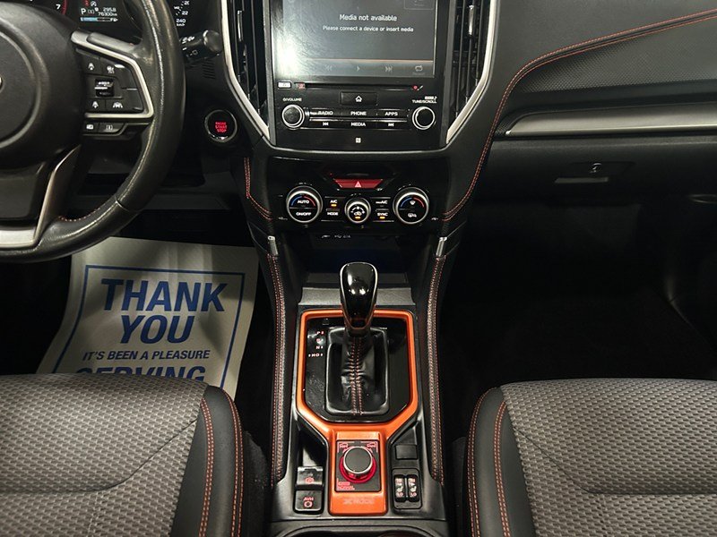 2019 Subaru Forester 2.5i Sport w/EyeSight Pkg | Low KM's