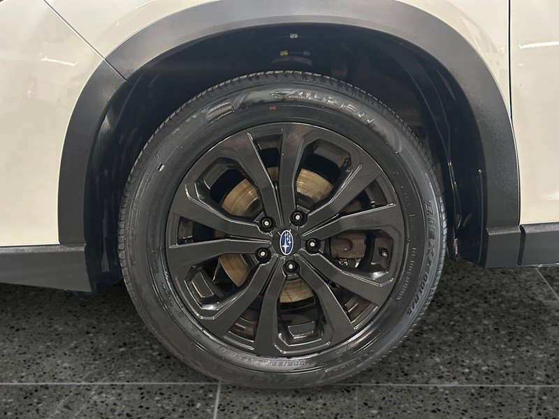 2019 Subaru Forester 2.5i Sport w/EyeSight Pkg | Low KM's