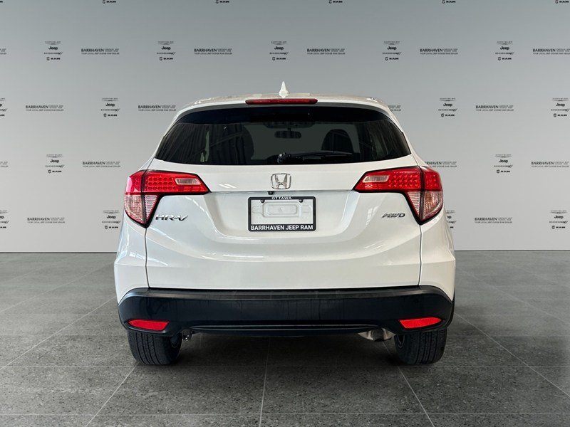 2017 Honda HR-V AWD EX | Ultra Low KM's