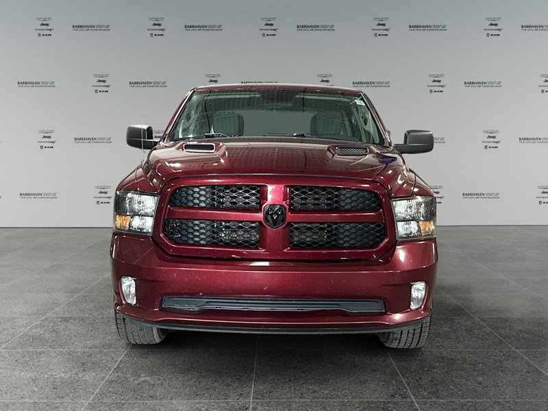 2019 RAM 1500 Classic Express 4x4 Crew