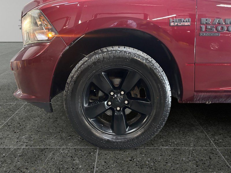 2019 RAM 1500 Classic Express 4x4 Crew