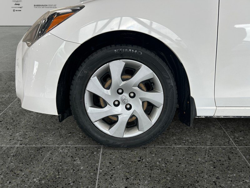 2017 Toyota Yaris 5-Speed | Ultra Low KM's
