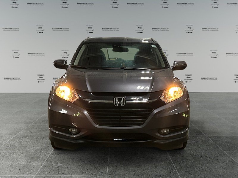 2017 Honda HR-V AWD EX-L w/Navi | Ultra Low KM's