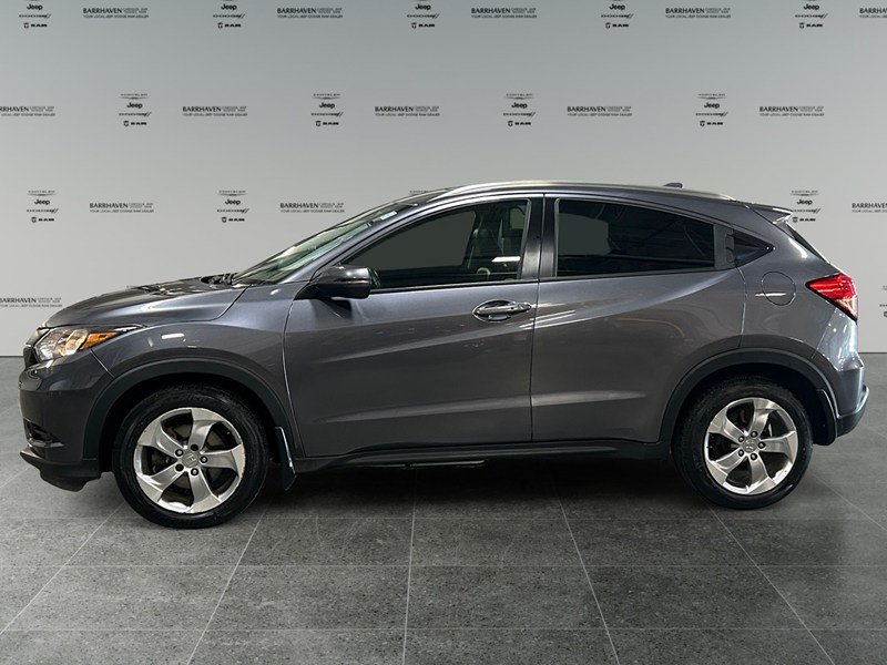 2017 Honda HR-V AWD EX-L w/Navi | Ultra Low KM's