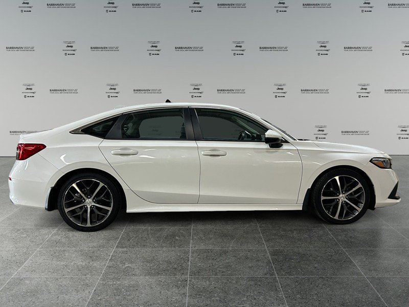 2023 Honda Civic Touring | Low KM's