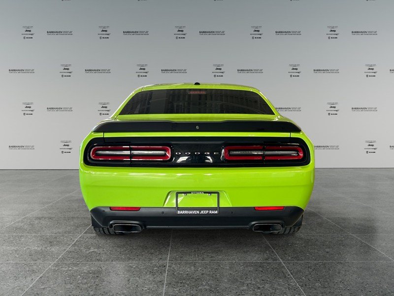 2015 Dodge Challenger SRT 392 | 6-Speed | Ultra Low KM's