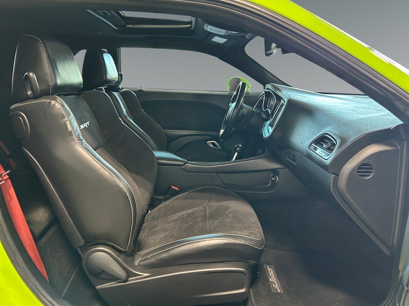 2015 Dodge Challenger SRT 392 | 6-Speed | Ultra Low KM's
