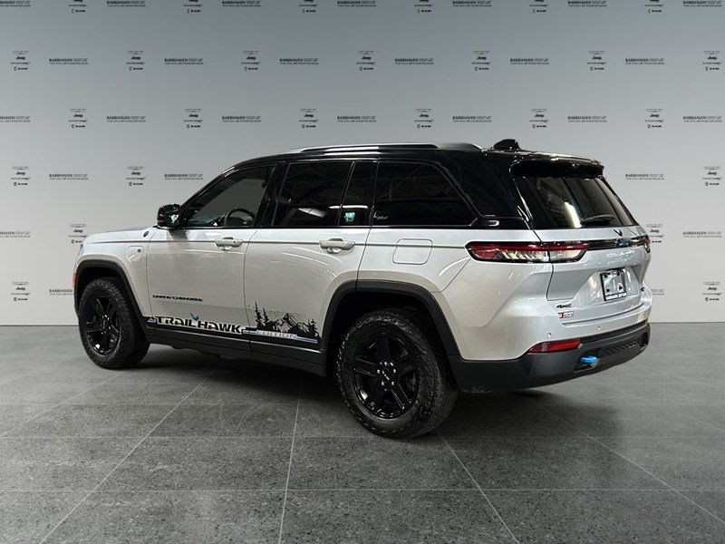 2022 Jeep Grand Cherokee 4xe Trailhawk 4x4
