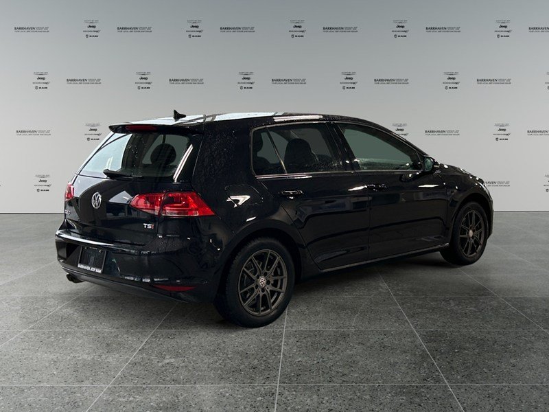 2017 Volkswagen Golf 1.8 TSI Highline | Ultra Low KM's