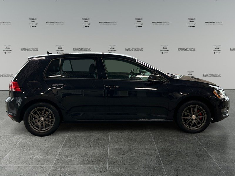 2017 Volkswagen Golf 1.8 TSI Highline | Ultra Low KM's