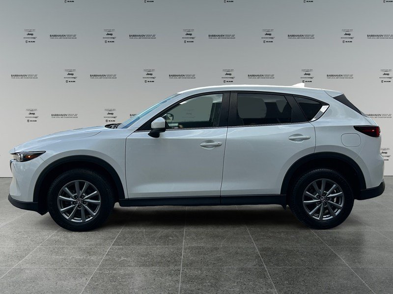 2022 Mazda CX-5 GS AWD | Low KM's