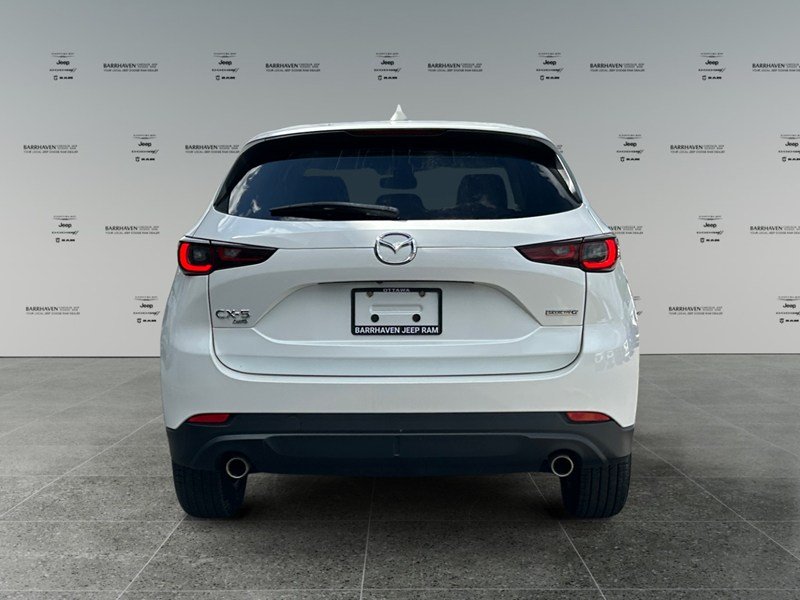 2022 Mazda CX-5 GS AWD | Low KM's