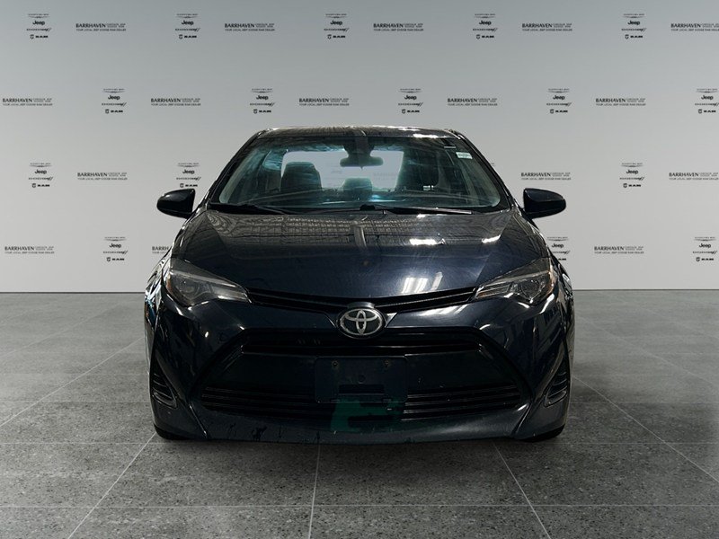 2019 Toyota Corolla LE | Low KM's