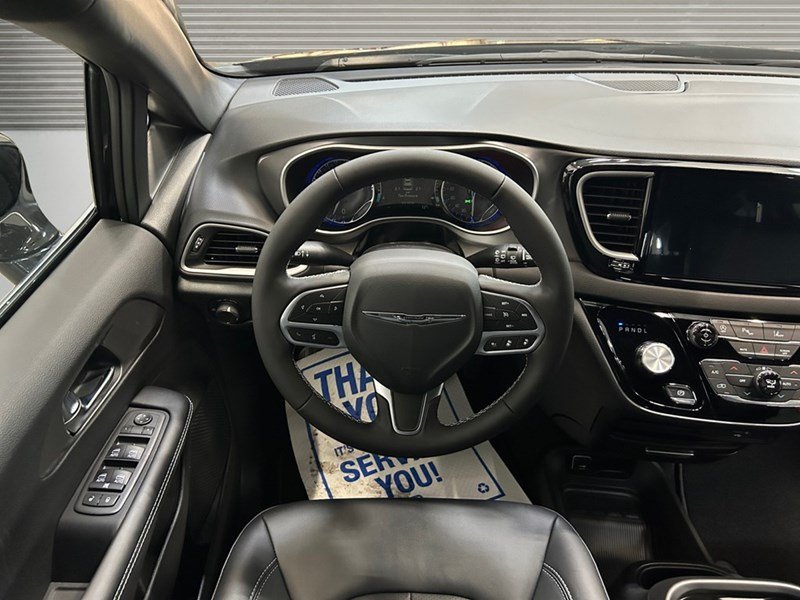 2026 Chrysler Grand Caravan SXT 2WD
