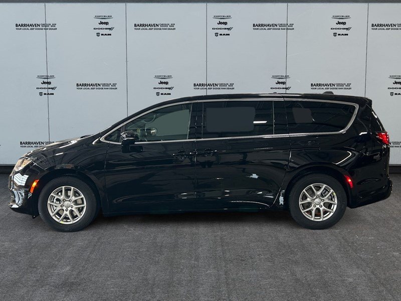 2026 Chrysler Grand Caravan SXT 2WD