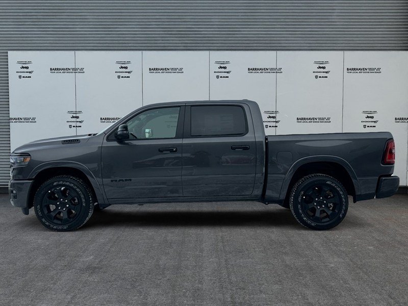 2025 RAM 1500 Big Horn 4x4 Crew | Night Edition