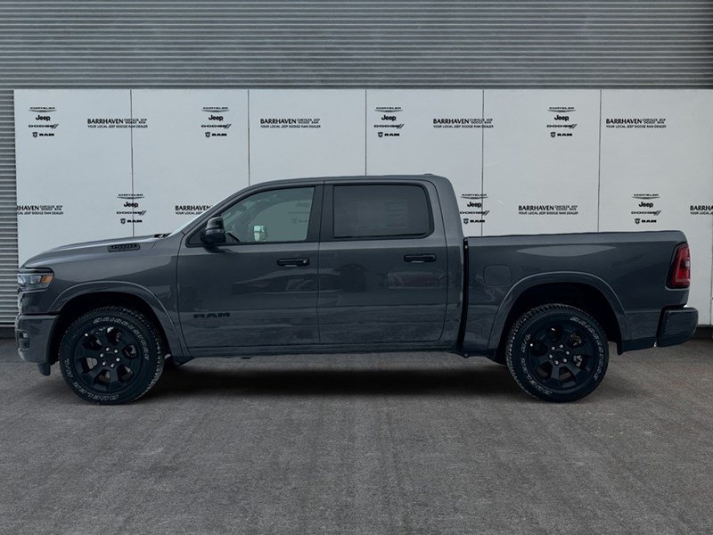 2025 RAM 1500 Big Horn 4x4 Crew | Night Edition