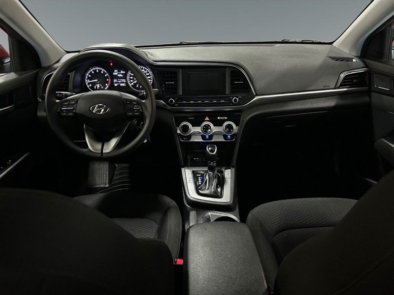 2020 Hyundai Elantra Essential IVT | Ultra Low KM's