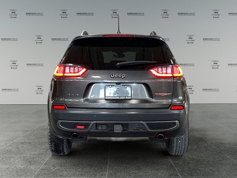 2020 Jeep Cherokee Trailhawk Elite 4x4 | Low KM's