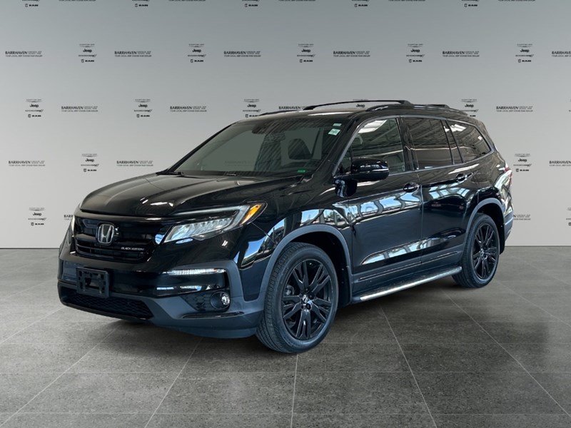 2021 Honda Pilot Black Edition AWD | Low KM's