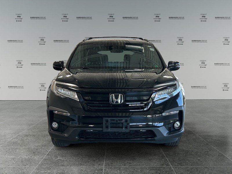2021 Honda Pilot Black Edition AWD | Low KM's