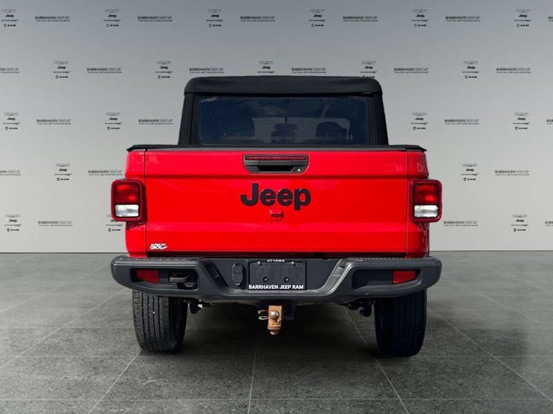 2022 Jeep Gladiator Sport S 4x4