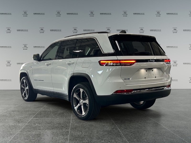 2023 Jeep Grand Cherokee 4xe 4x4 | Hybrid, Leather, Pano Roof, DVD