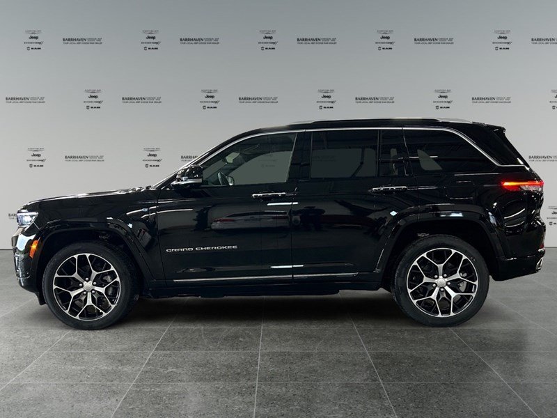 2023 Jeep Grand Cherokee 4xe Summit Reserve 4x4 | Hybrid, Leather, Pano Roof