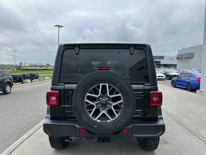 2025 Jeep Wrangler Sahara 4 Door 4x4