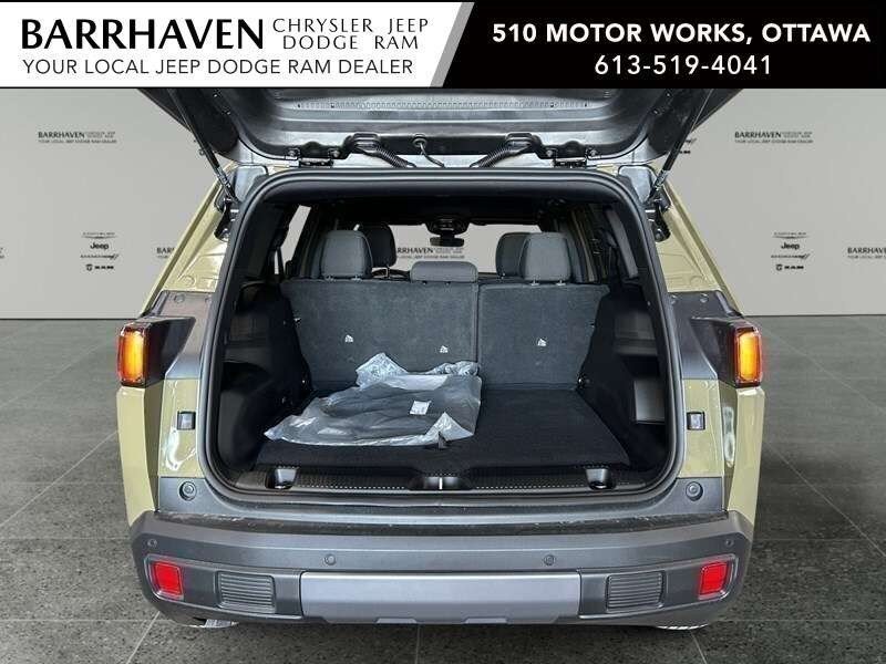 2026 Jeep Cherokee Laredo 4x4