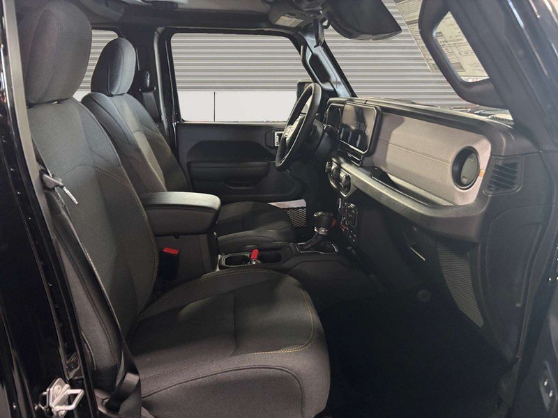 2026 Jeep Gladiator Willys 4x4