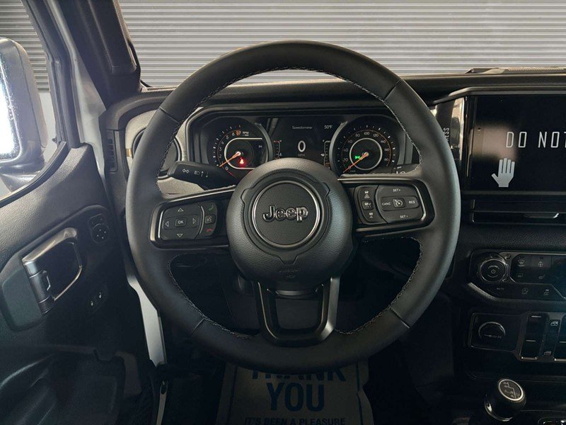 2026 Jeep Gladiator NightHawk 4x4