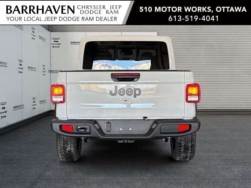 2026 Jeep Gladiator NightHawk 4x4