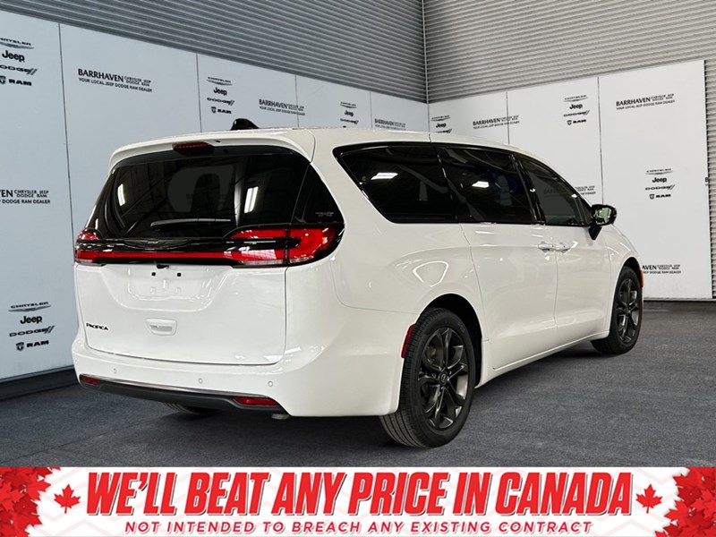 2026 Chrysler Pacifica Select | DVD's