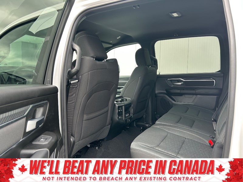 2025 RAM 1500 Big Horn 4x4 Crew Cab 5'7" Box